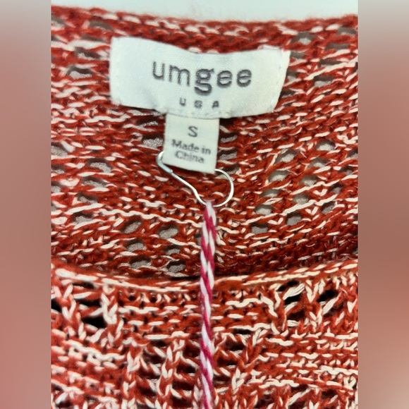 Umgee and White Knit Sweater Blouse Red Orange - Picture 3 of 4